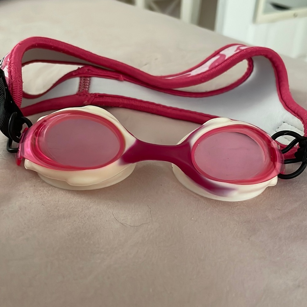 Frogglez goggles